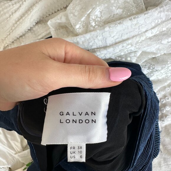 Galvan London Jumpsuit Sz 6 In Midnight Blue Pinstripe Velvet Devoré Plunge Neck - Picture 2 of 9